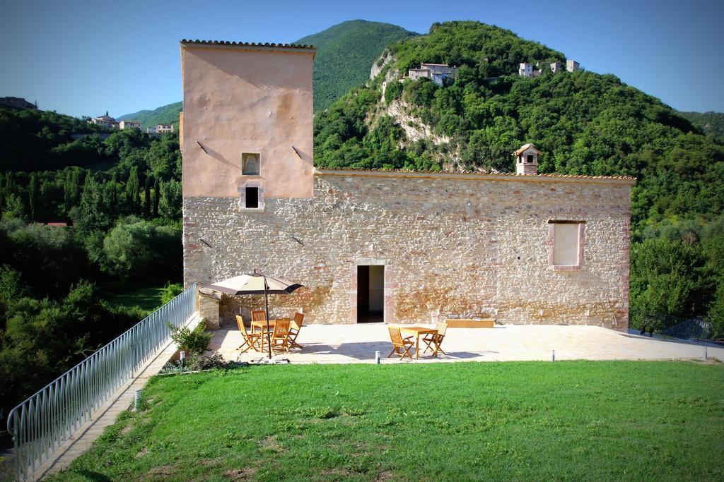 Villa Agriturismo Casale La Palombara Cerreto di Spoleto Exterior foto