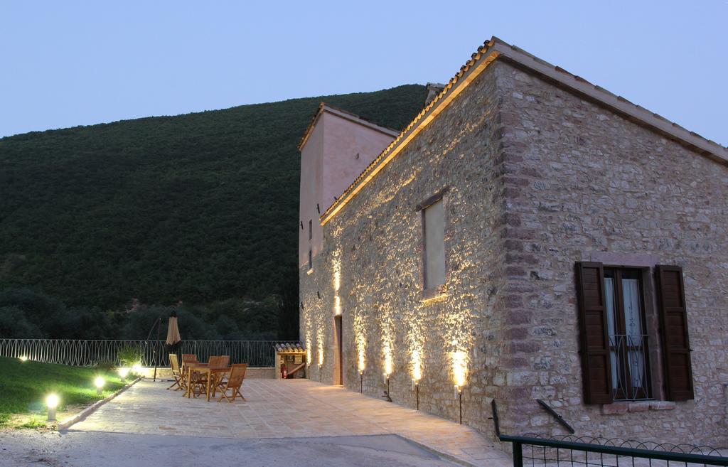 Villa Agriturismo Casale La Palombara Cerreto di Spoleto Exterior foto